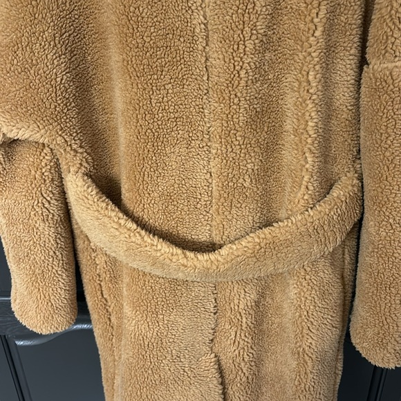 Missguided Borg Crombie Size 0 Tan Teddy longline coat NWT - Picture 6 of 8